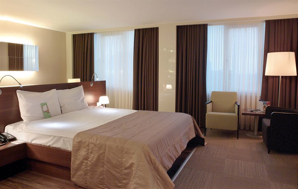 Dedeman Hotel Istanbul