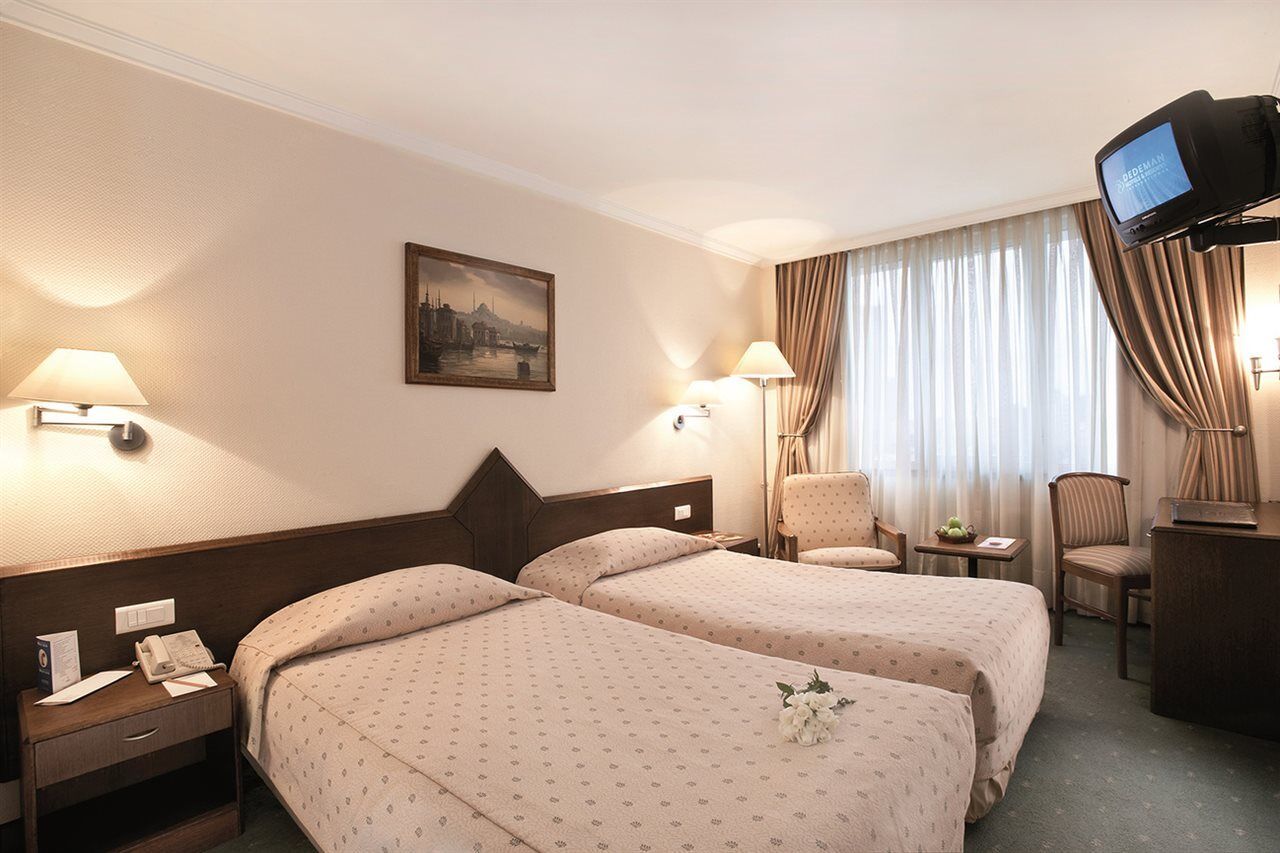Dedeman Hotel Istanbul